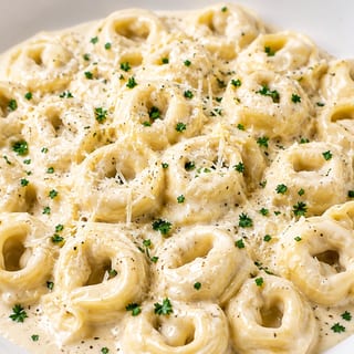 CHEESE TORTELLINI W/ALFREDO